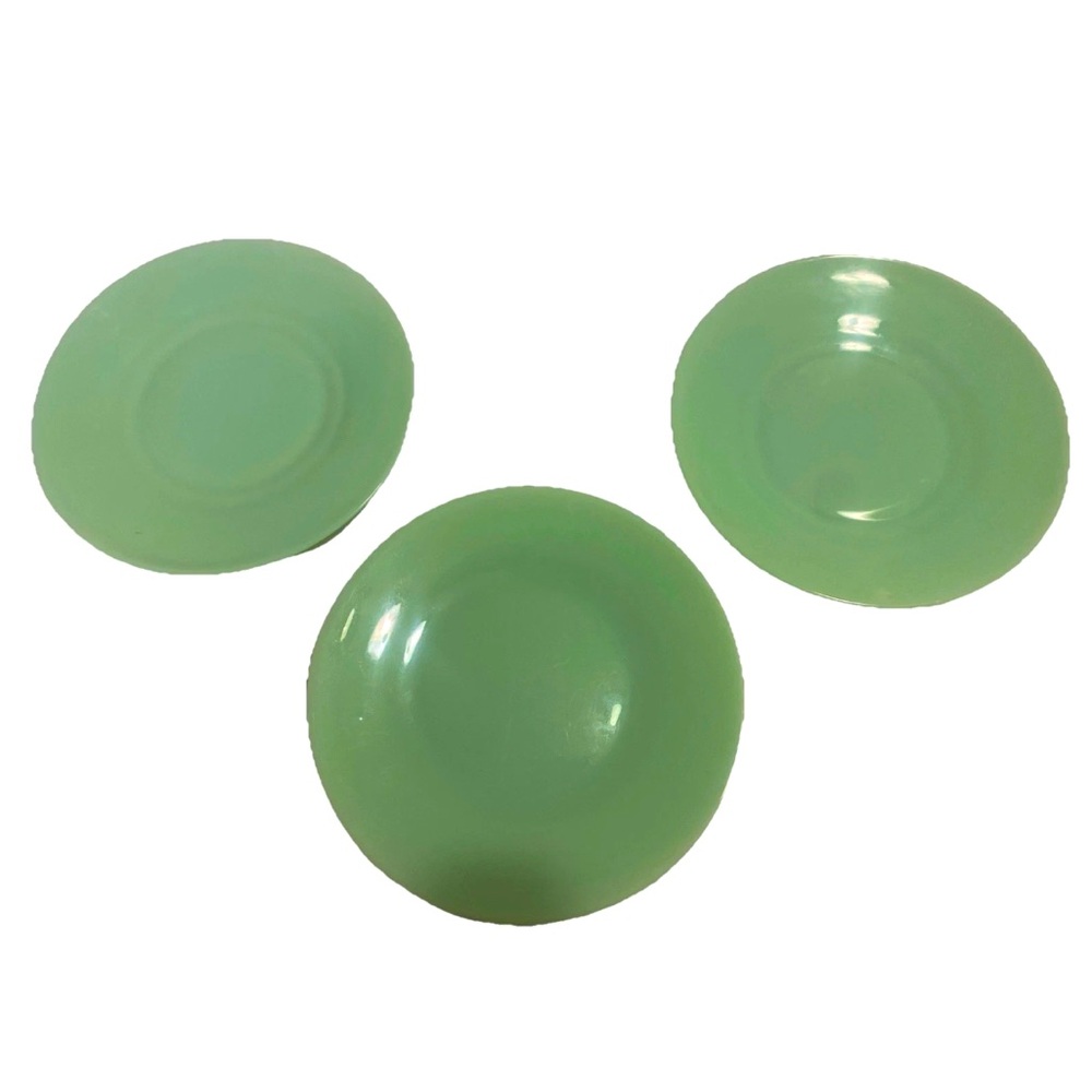 Set Of 3 Jadeite 8 Inch Salad Plates